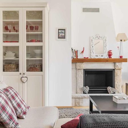 El Balcon Familiar Del Pacino Apartment Sallent De Gallego Exterior photo