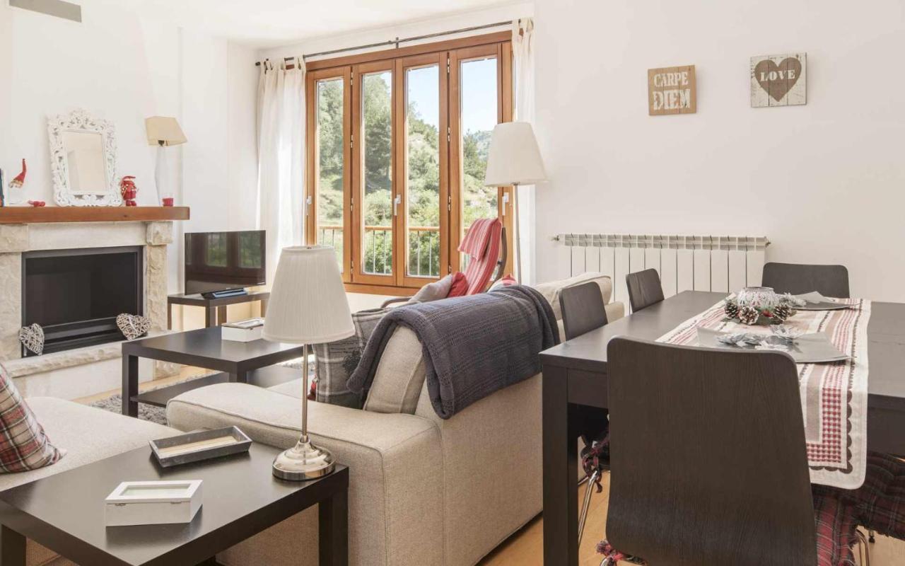 El Balcon Familiar Del Pacino Apartment Sallent De Gallego Exterior photo