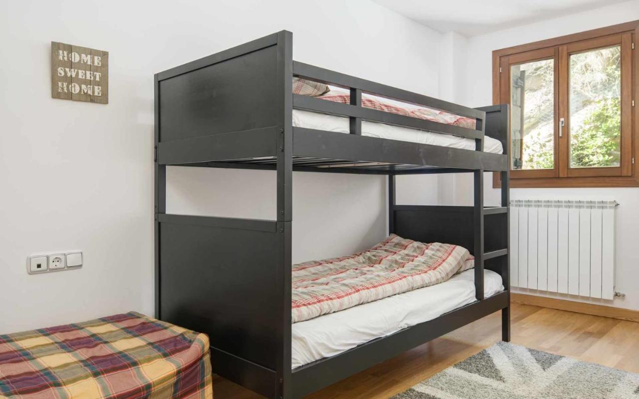El Balcon Familiar Del Pacino Apartment Sallent De Gallego Exterior photo